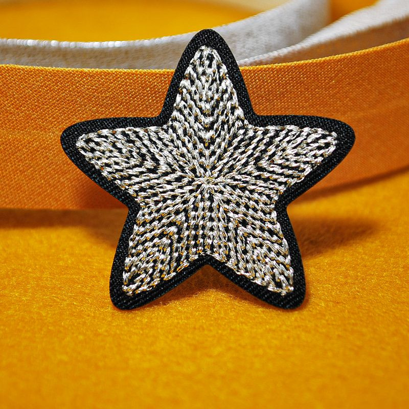Grand écusson étoile argentée en strass, patch thermocollant pour  customisation vêtement 20 cm - Motif thermocollant - Creavea