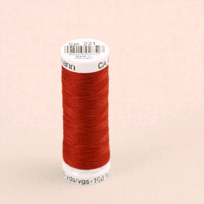 Bobine de fil 100% polyester 200m Gütermann